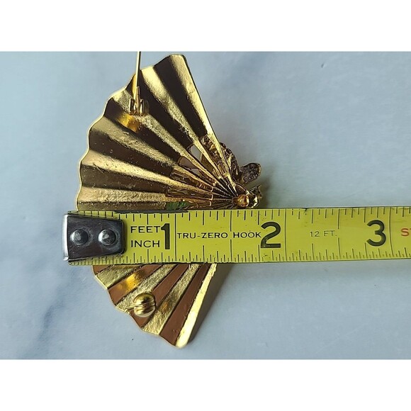 Rhinestone Floral Gold Tone Metal Fan Shaped Brooch Vintage Costume Jewelry - Picture 9 of 10